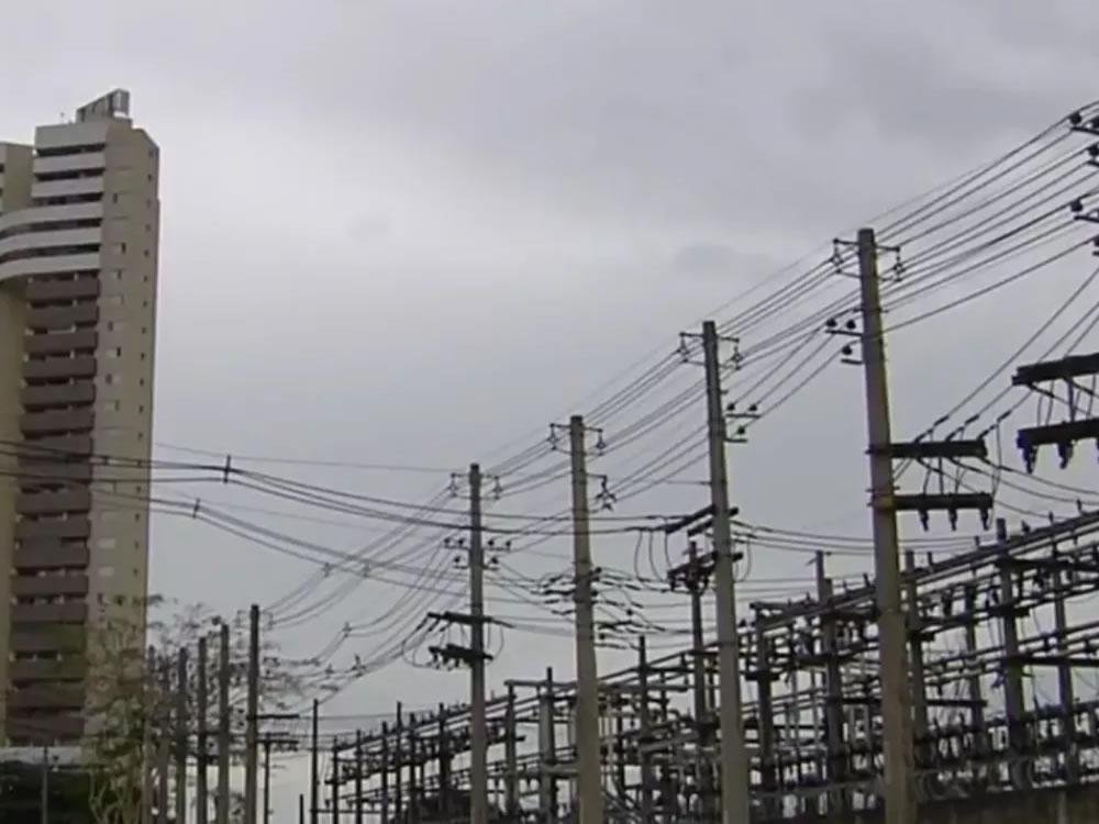 Imagem de Enel é mais uma vez considerada a pior companhia de energia elétrica do país