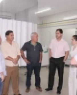 Imagem de Prefeito de Goianésia conheceu UTI do Hospital Municipal