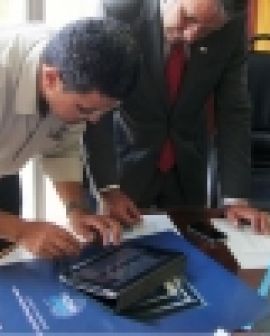 Imagem de Presidente da OAB Rio Verde assina petição da Ficha Limpa