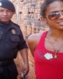 Imagem de Mulher traficante presa na Vila Moraes