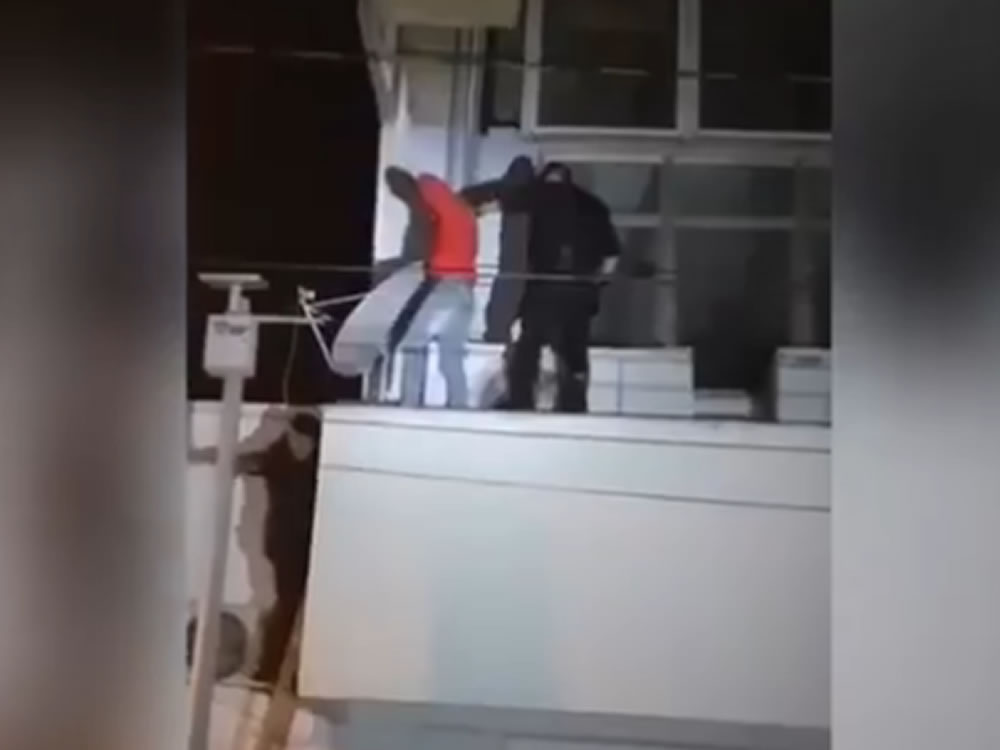 Imagem de Homem preso tentando furtar no Bradesco, em Rio Verde