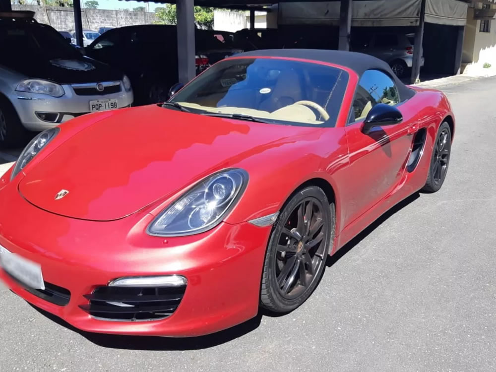 Imagem de Polícia indicia empresário por compra de Porsche após receber R$ 18 milhões por engano de banco