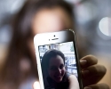 Imagem de Jovens brasileiros trocam Facebook por aplicativos de mensagens
