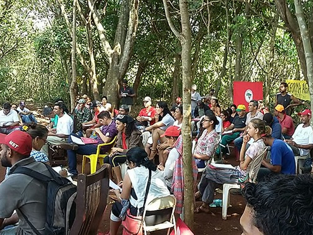 Imagem de Justiça de Goiás cancela reintegração que atingiria 600 famílias de agricultores em Santa Helena