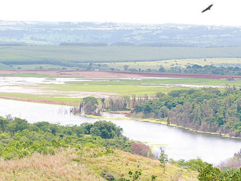 Imagem de Karlos Cabral propõe Lei para regulamentar barragens em Goiás