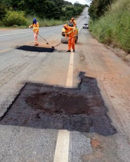 Imagem de Governo recupera 3.700 quilômetros de rodovias goianas em 2019