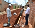 Imagem de Vereador visita obras de saneamento