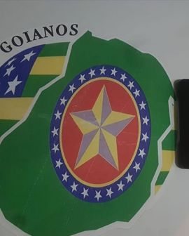 Imagem de Jovem com celular comprado na ‘Feira do Rolo’ é detida pela PM em Rio Verde