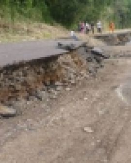 Imagem de Duas rodovias de Goiás estão entre as piores do Brasil