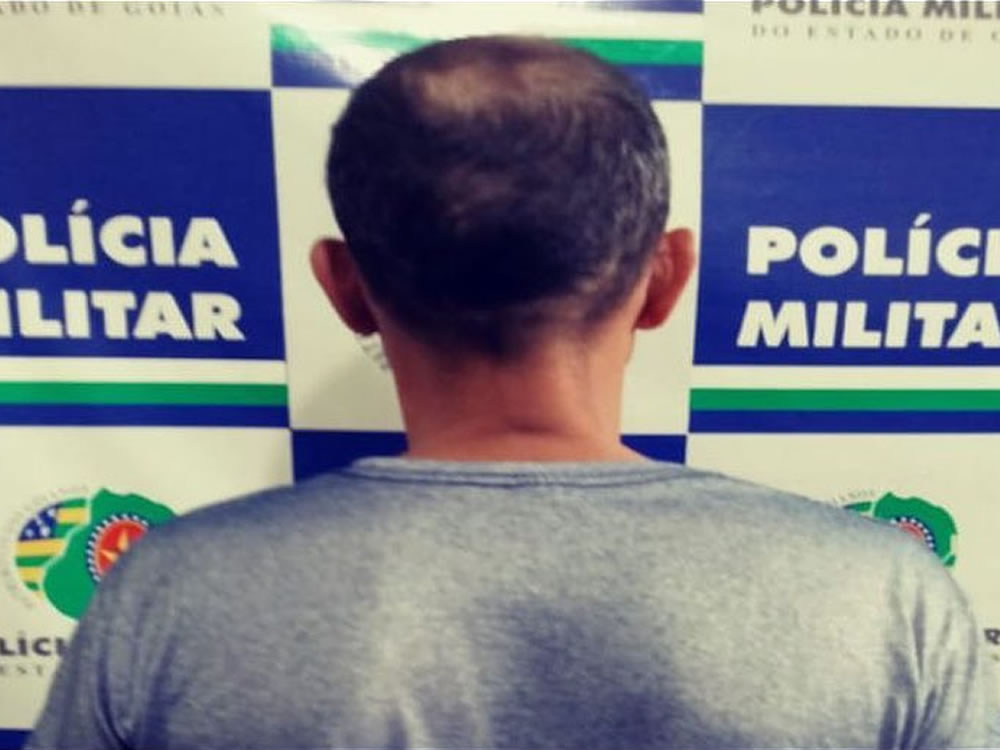 Imagem de PM prende homem por atraso em pensão alimentícia, em Rio Verde