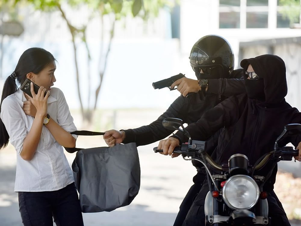 Imagem de Bandidos fazem ‘arrastão’ de assaltos a mulheres por Rio Verde