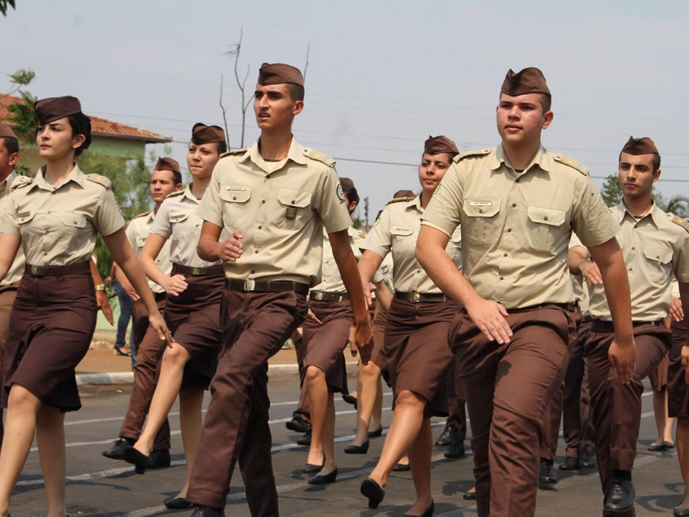 Imagem de Deputado quer militarizar escolas municipais em Goiás