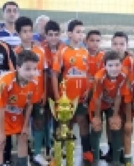 Imagem de Clube Campestre vence Sub-13 de futsal