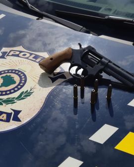 Imagem de Casal preso com arma na BR-060, em Rio Verde