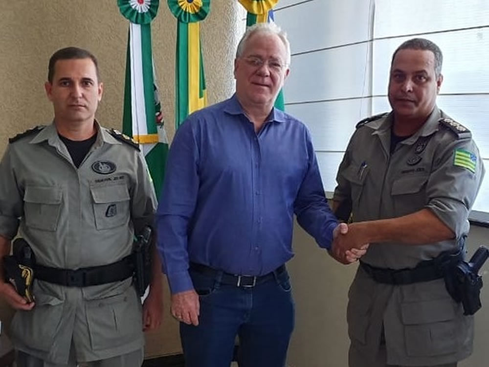 Imagem de Novo comandante da PM se reúne com Prefeito