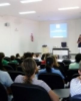 Imagem de Palestra sobre HIV/Aids reúne população de Santa Helena