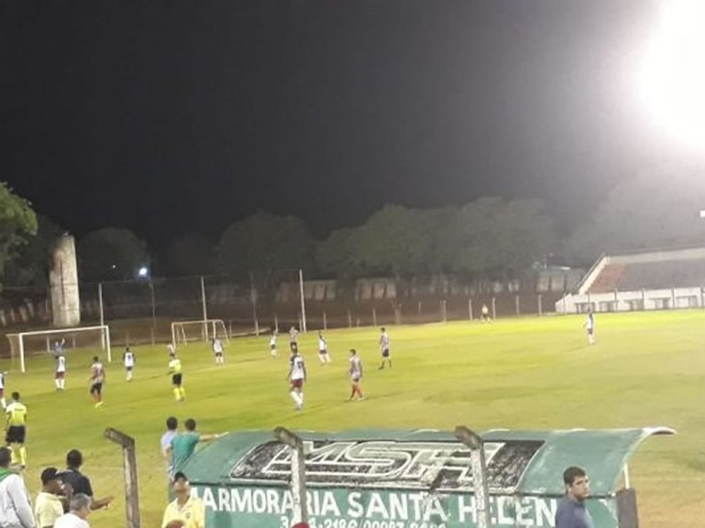 Imagem de Santa Helena goleia Atlético Rio Verde