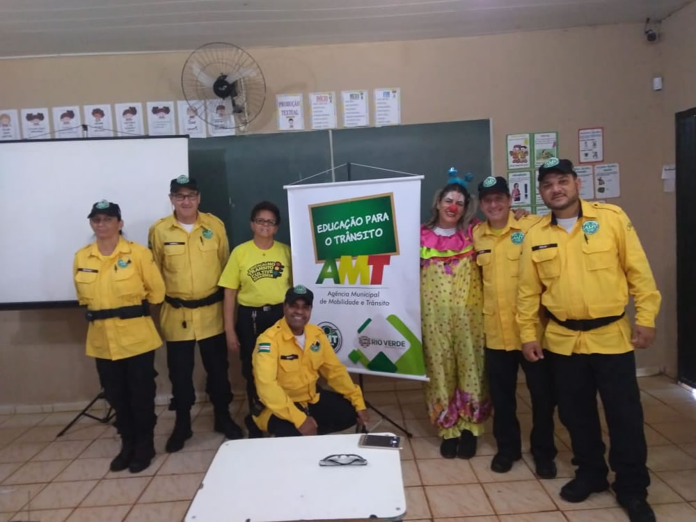 Imagem de AMT realiza ações educativas na Lagoa do Bauzinho