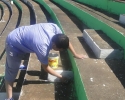 Imagem de Torcedores do Rio Verde fazem mutirão para pintar estádio